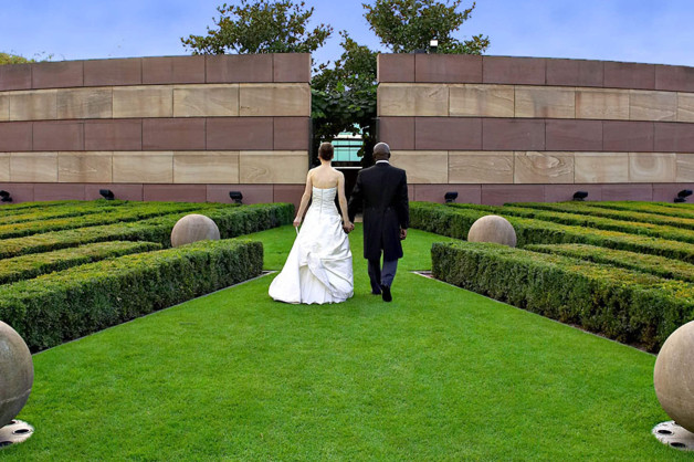 Bride & Groom in the garden